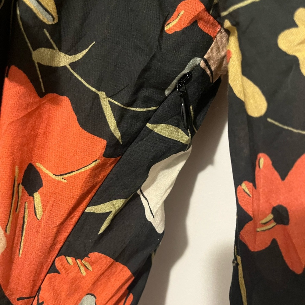 Warm Floral Ruffle Dress - Black, Red, Cream - Picture 6 of 7